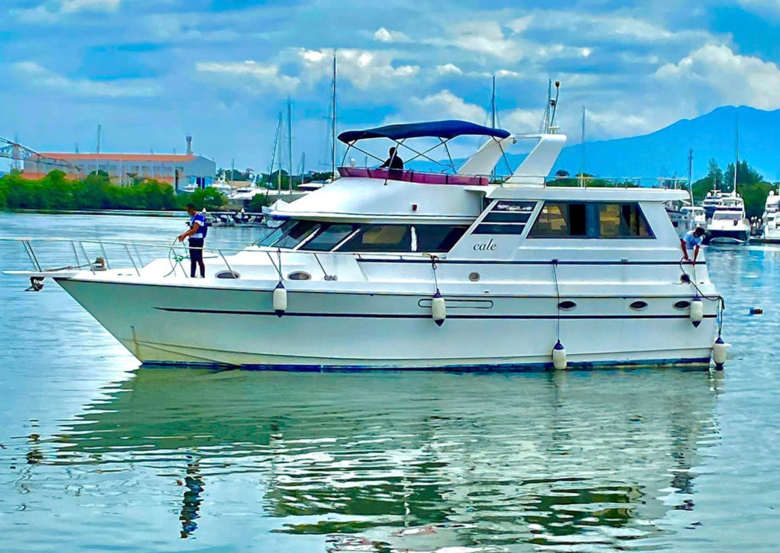 yacht rent subic